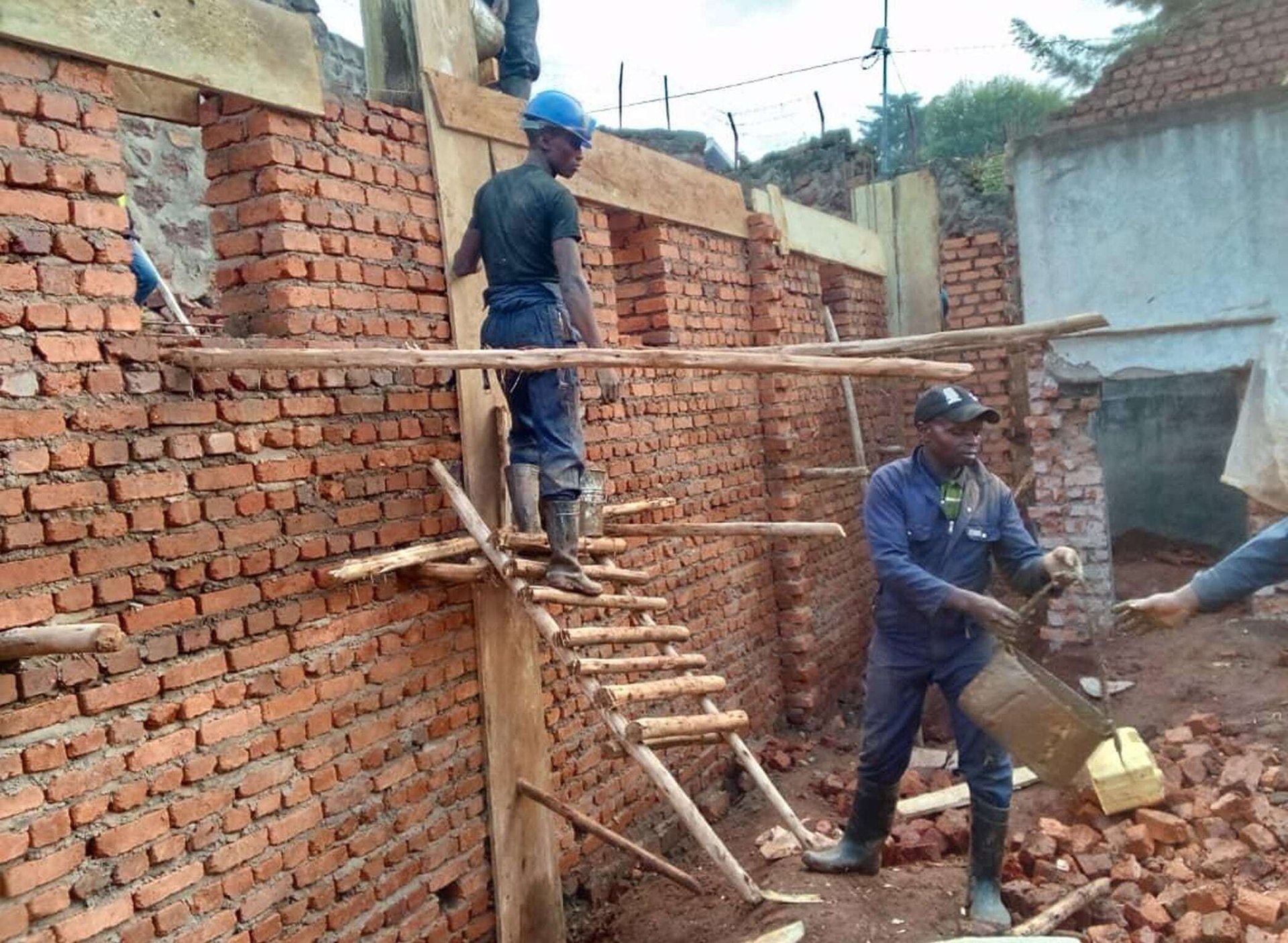 card_background_image-min